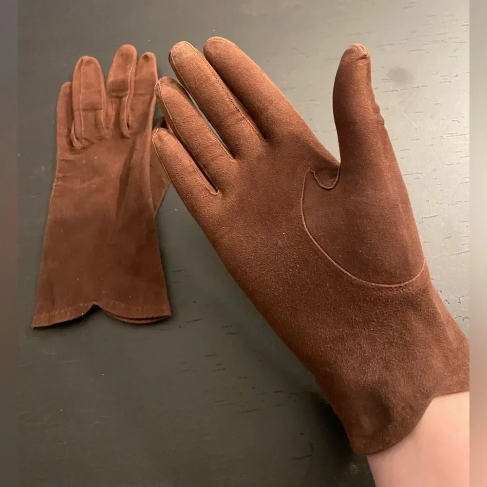 Vintage Brown Suede Gloves